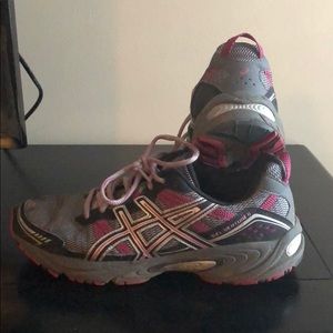 Asics women’s t3839 running shoes size 9